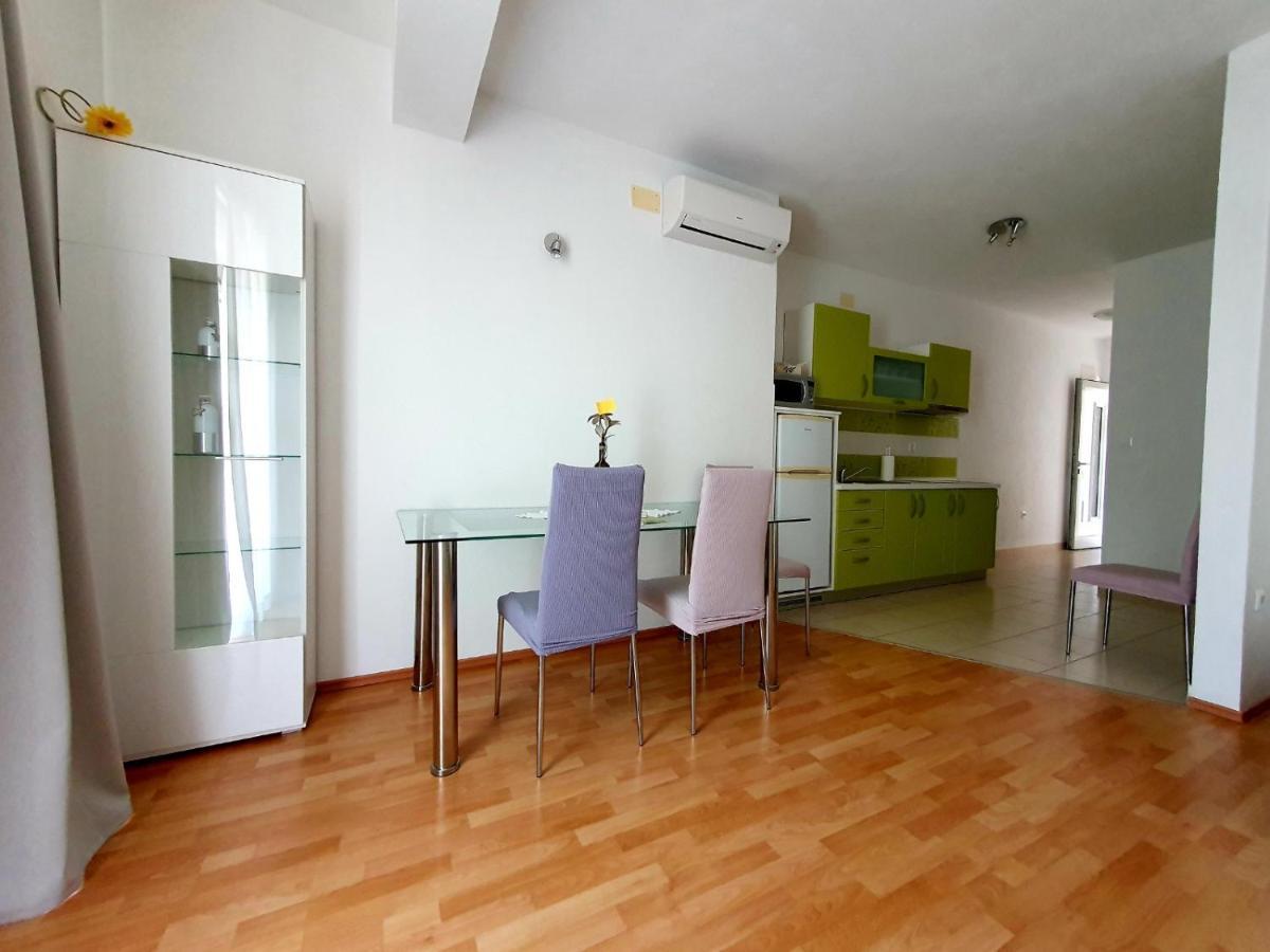 Apartment Tri Sestrice