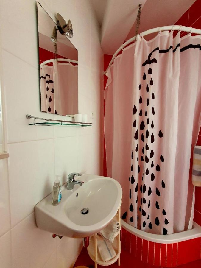 Apartment Tri Sestrice Sveta Nedelja (Hvar)