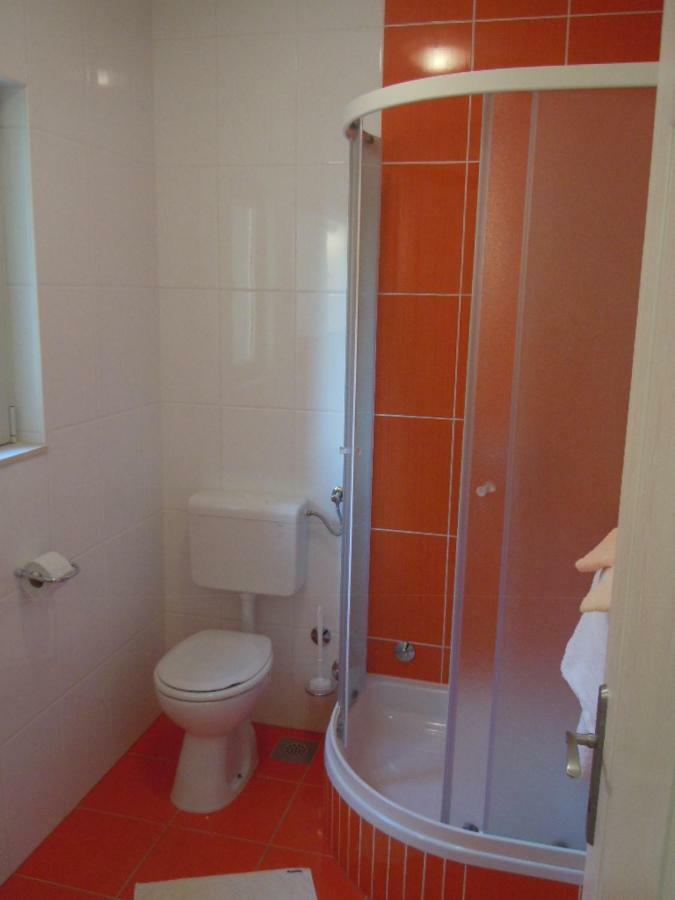 Apartment Tri Sestrice Sveta Nedelja (Hvar)