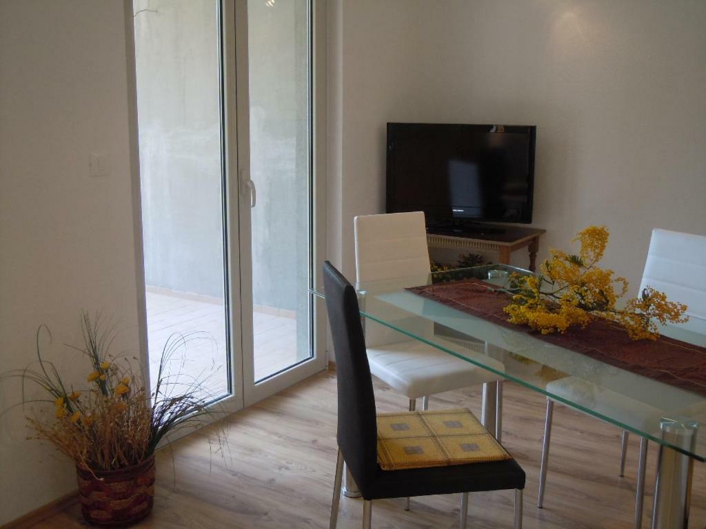 Apartment Tri Sestrice *